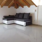 Kukuljica 2 Affittacamere 4*