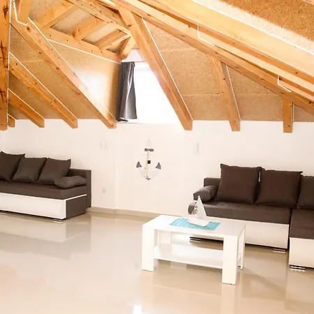 Kukuljica 2 Gæstehus 4*