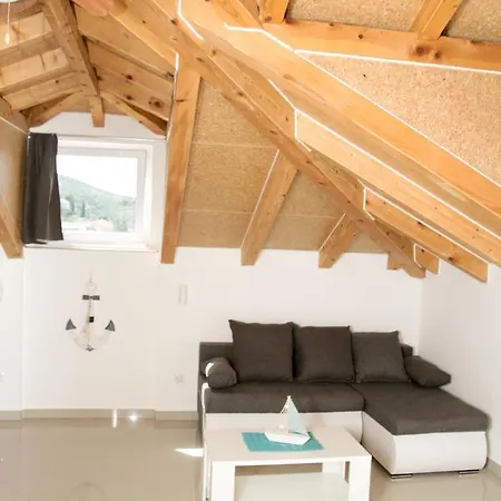 Kukuljica 2 Gæstehus 4*