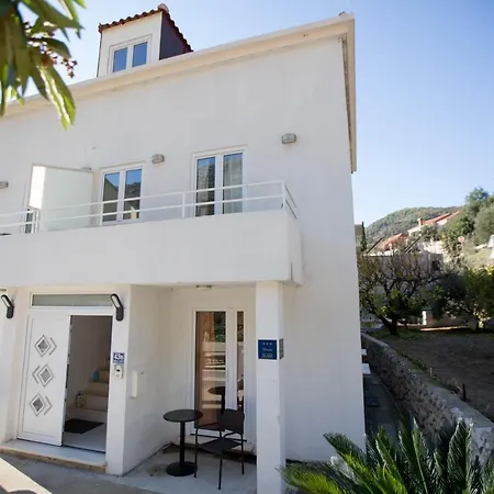 Gæstehus Kukuljica 2 4*