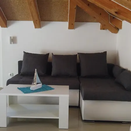 Guest house Kukuljica 2